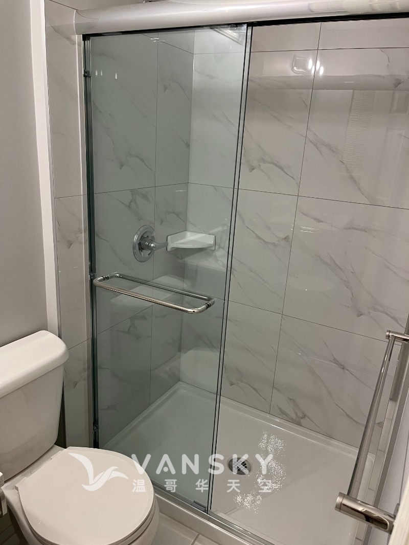 230423105052_One Bath1.JPG